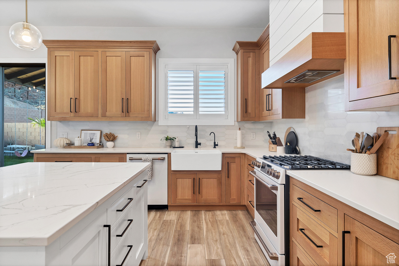 MAPLE ESTATES PH 3 - Residential