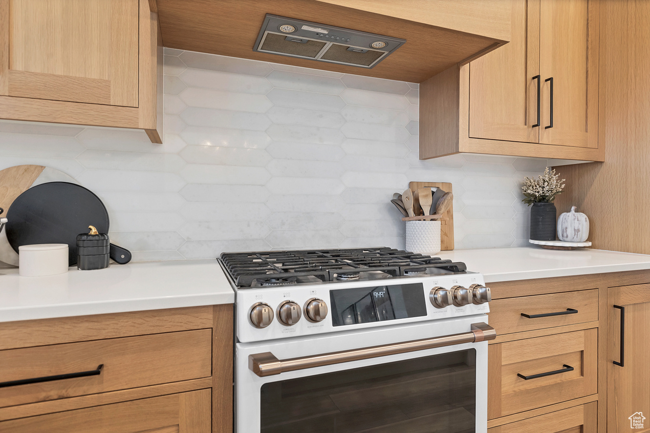 MAPLE ESTATES PH 3 - Residential