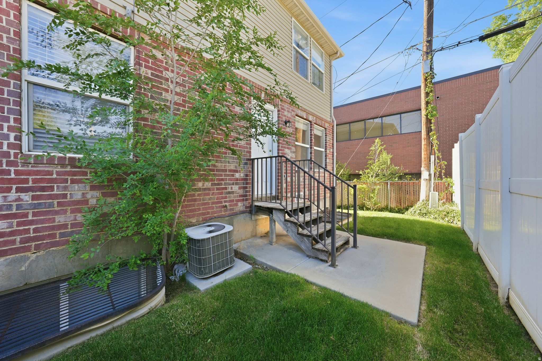 THIRD NORTH CONDOMIN - Residential