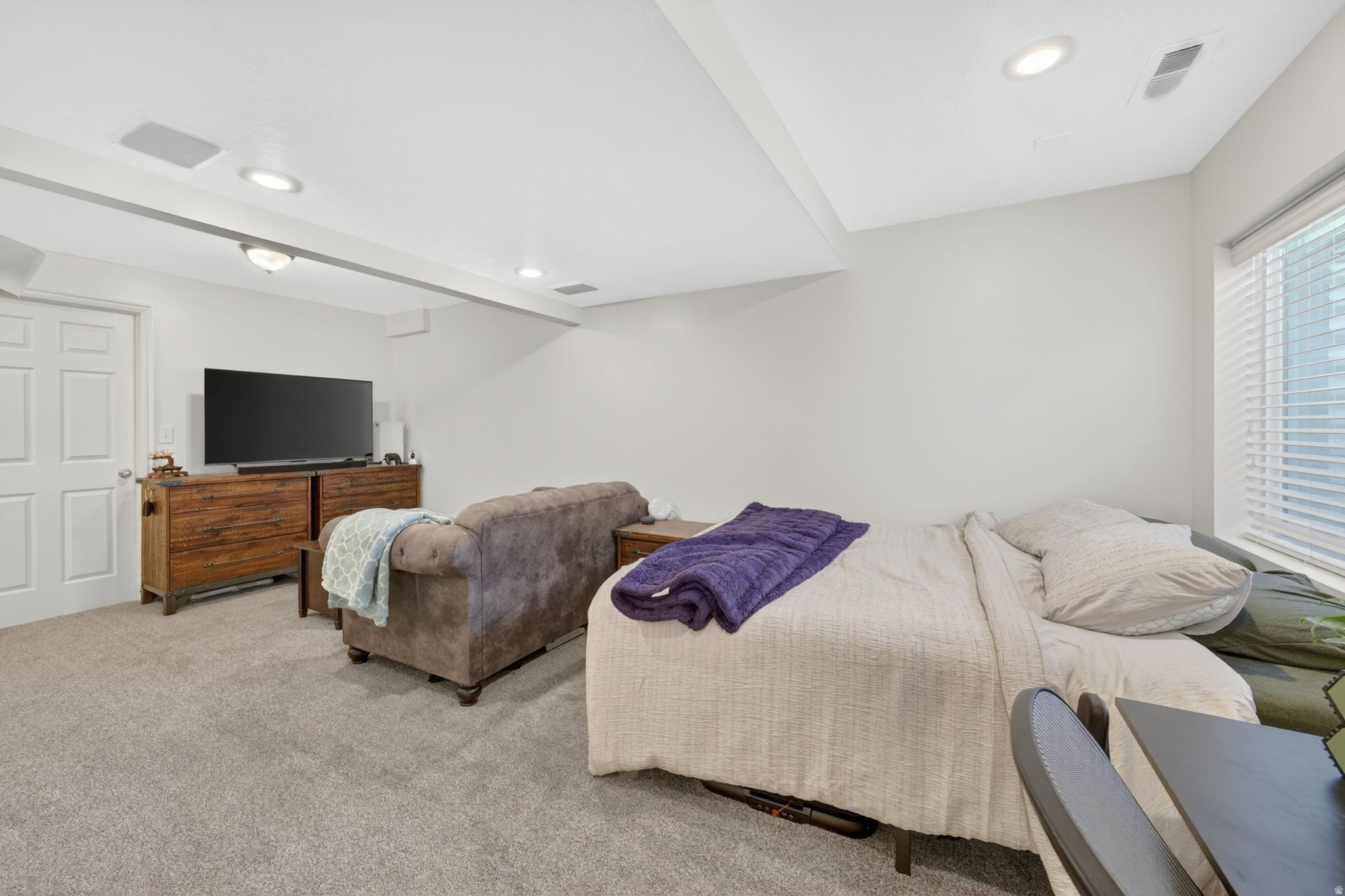 THIRD NORTH CONDOMIN - Residential