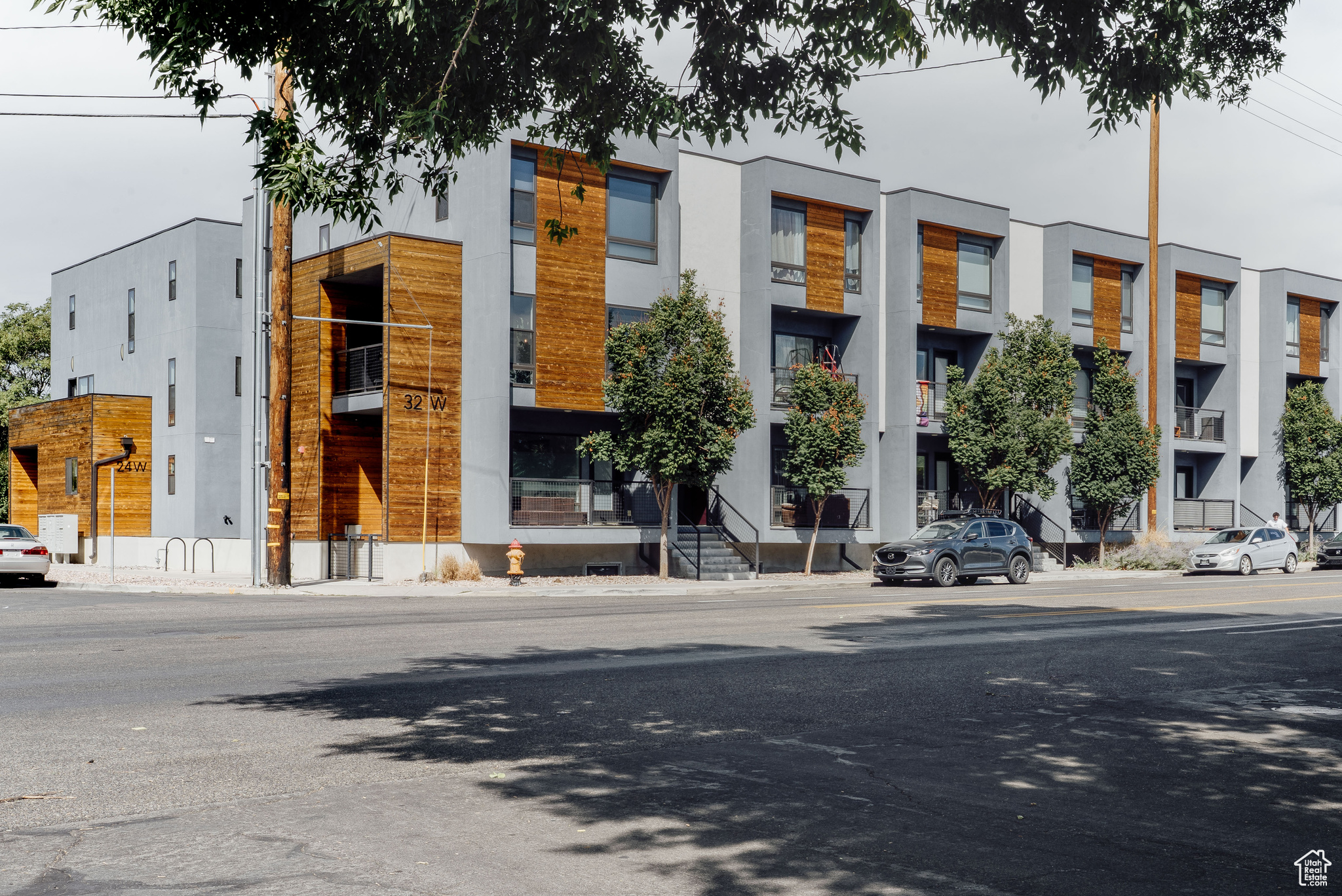 ROW 17 - Residential