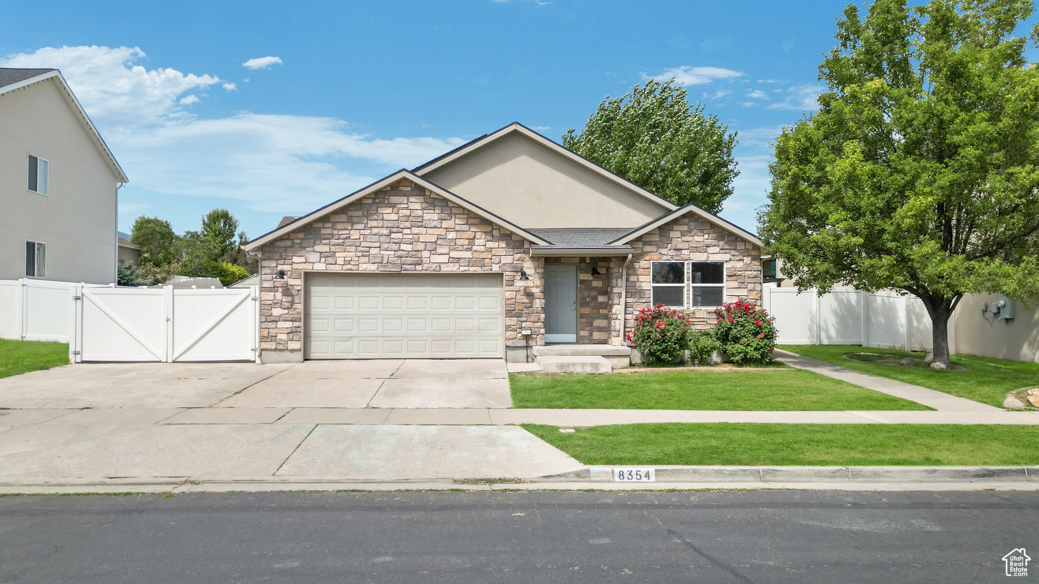 8354 S Oak Vista Dr, West Jordan, Utah image 1