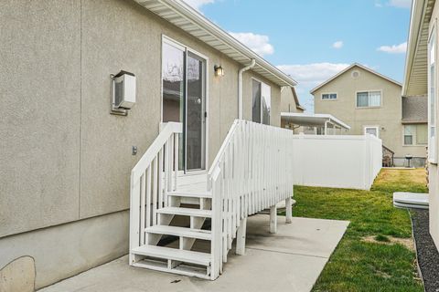 Tiny photo for 1528 W TURTLE DOVE LN, West Jordan, UT 84088 (MLS # 2139770)