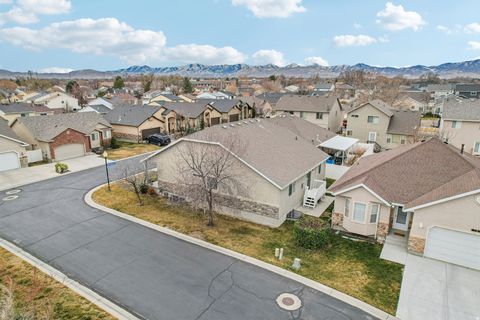 Tiny photo for 1528 W TURTLE DOVE LN, West Jordan, UT 84088 (MLS # 2139770)