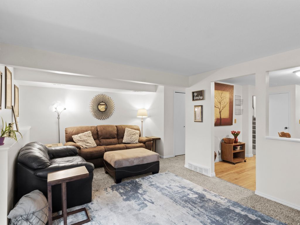 Photo of 4702 S CATHAY CIR W, Taylorsville, UT 84123 (MLS # 2131044)