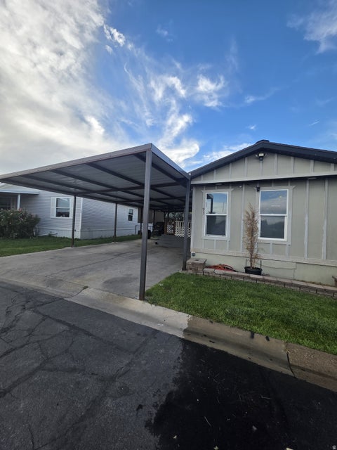 Mobile Home For Sale - 8400 S 4000 #93<br/> West Jordan, UT 84088