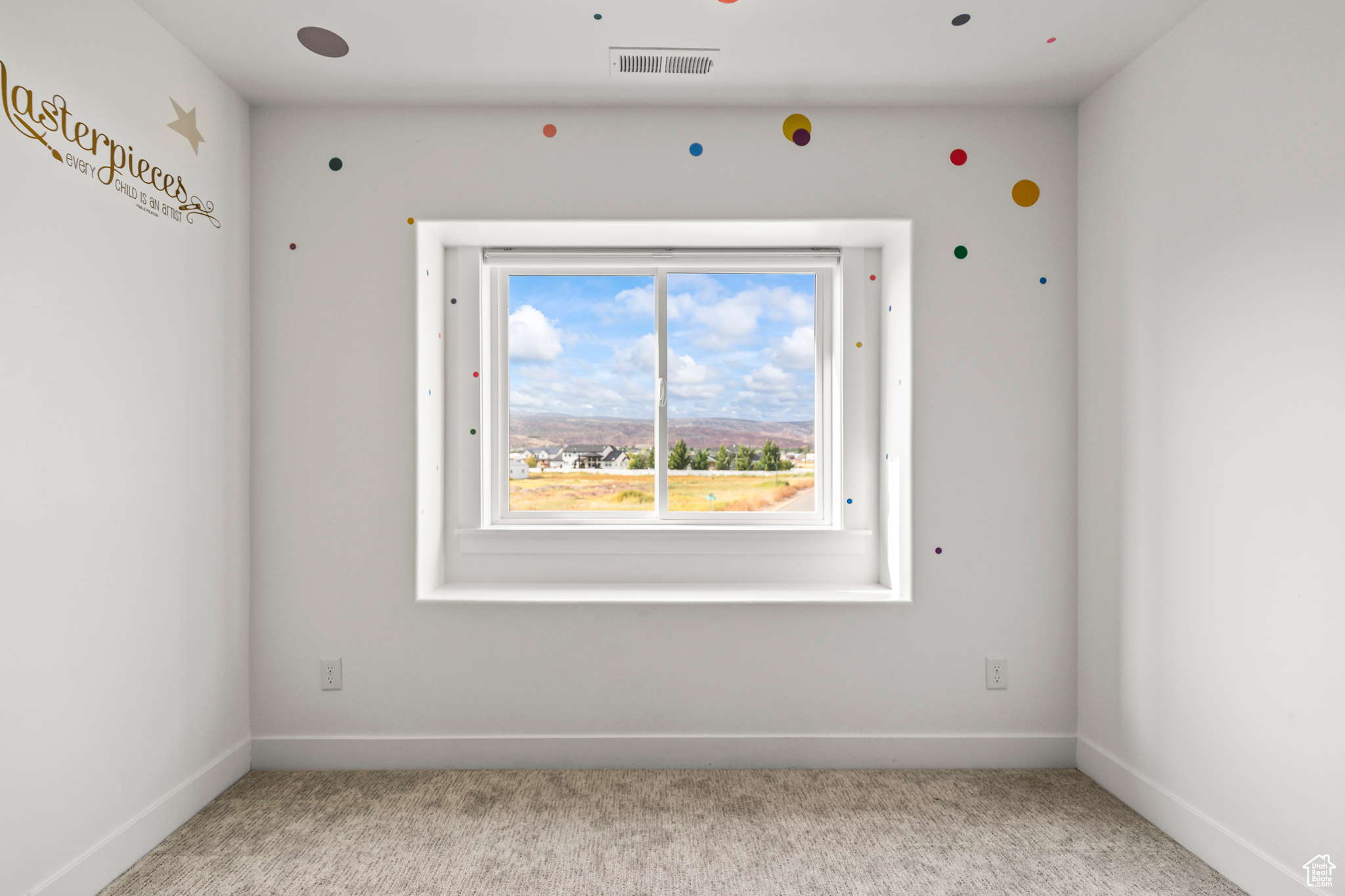 NORTH MEADOW - Residential