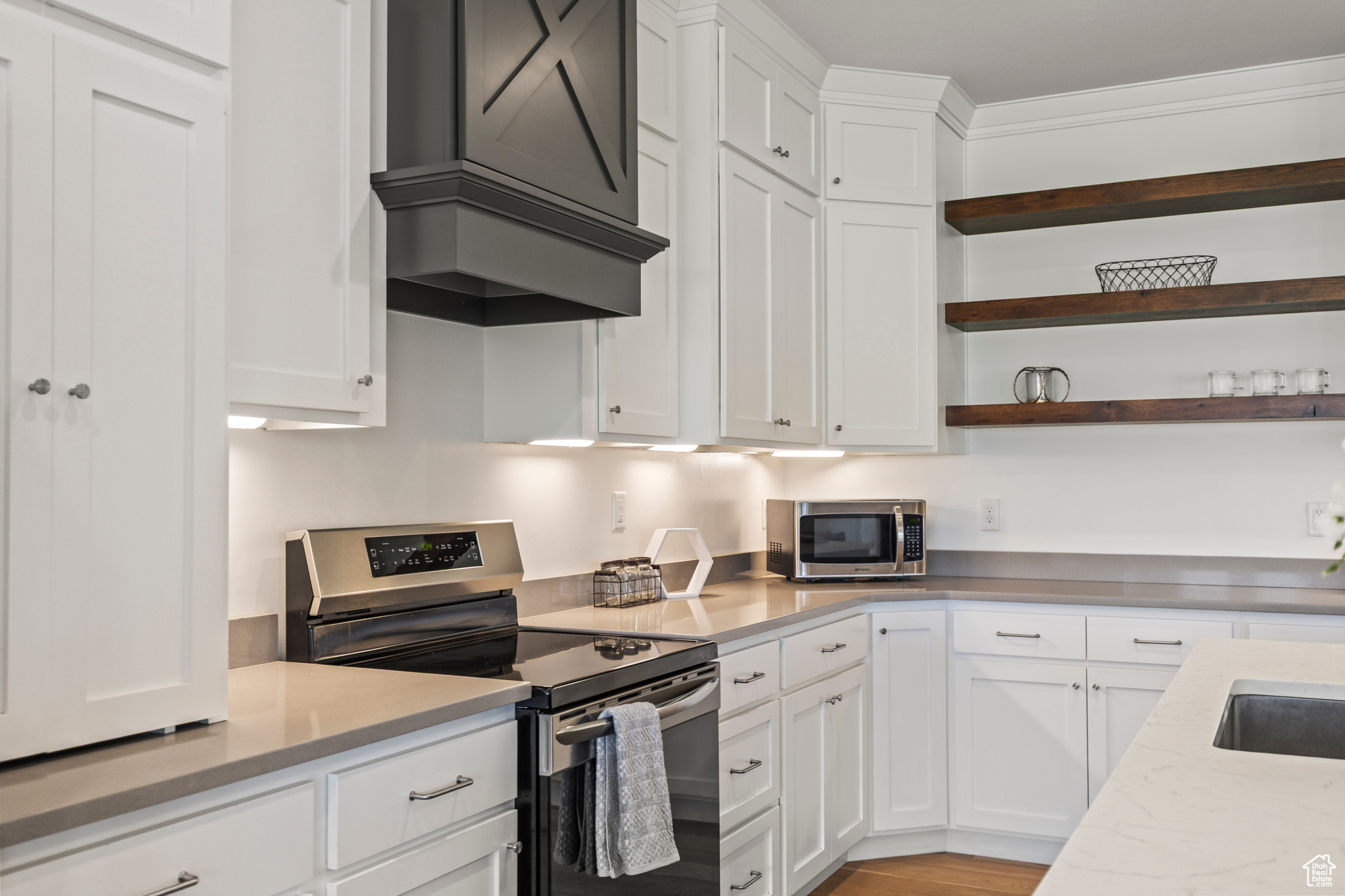 NORTH MEADOW - Residential