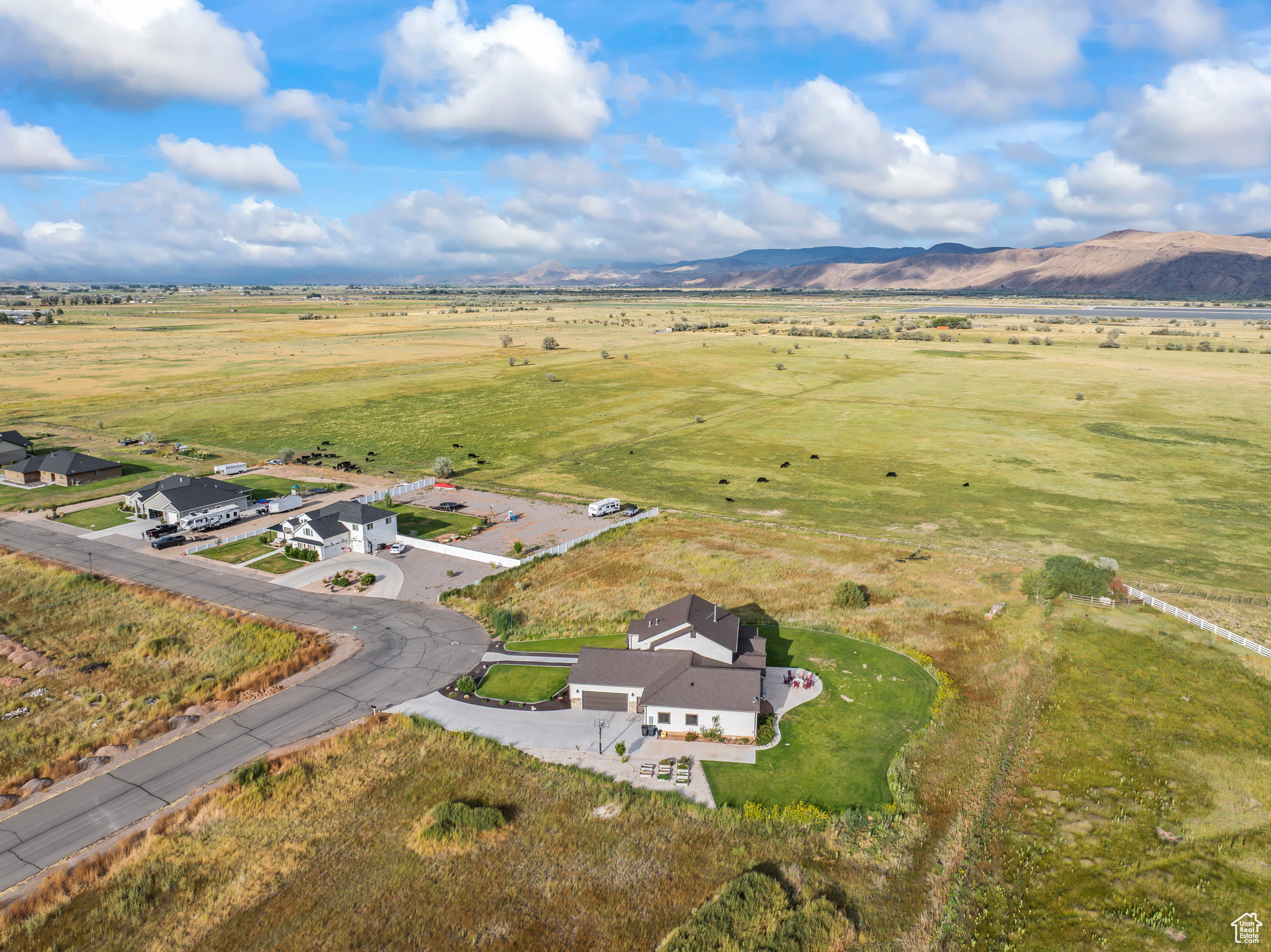 NORTH MEADOW - Residential