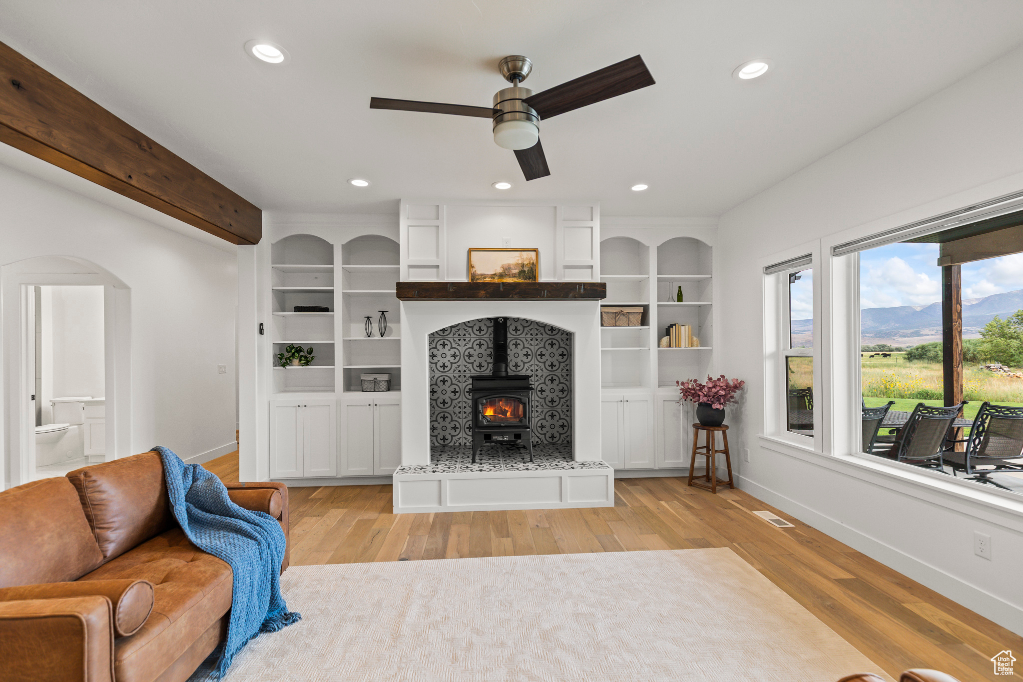 NORTH MEADOW - Residential