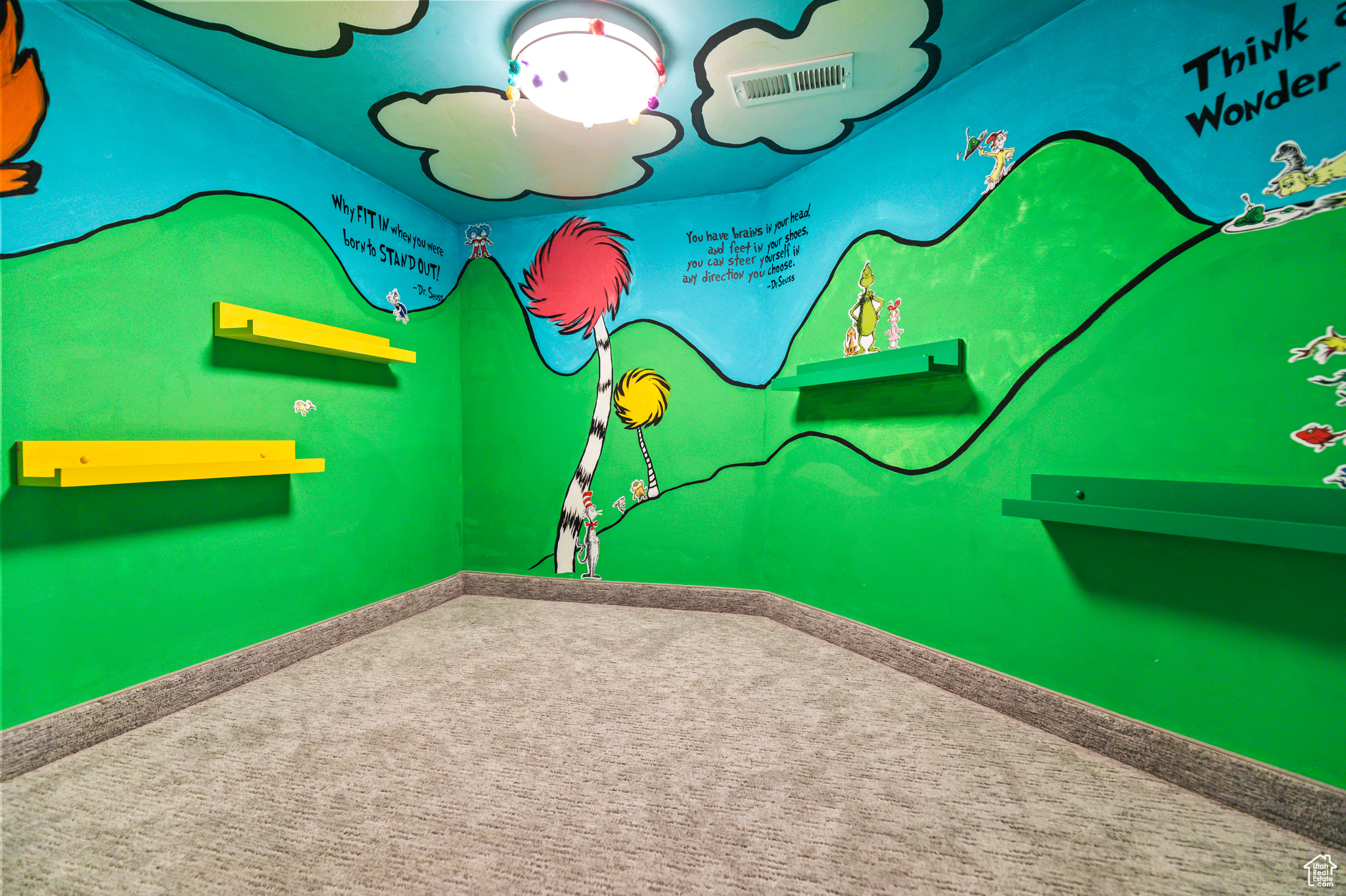 NORTH MEADOW - Residential