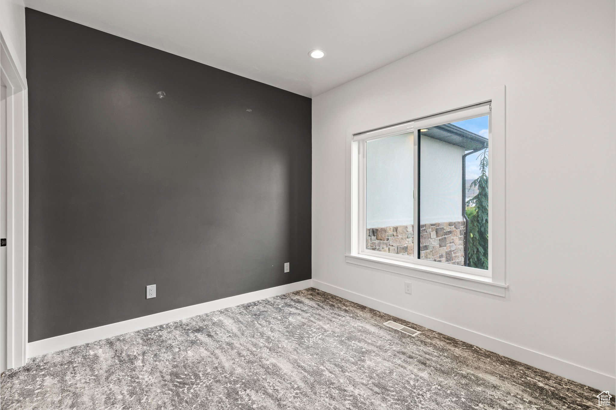 NORTH MEADOW - Residential