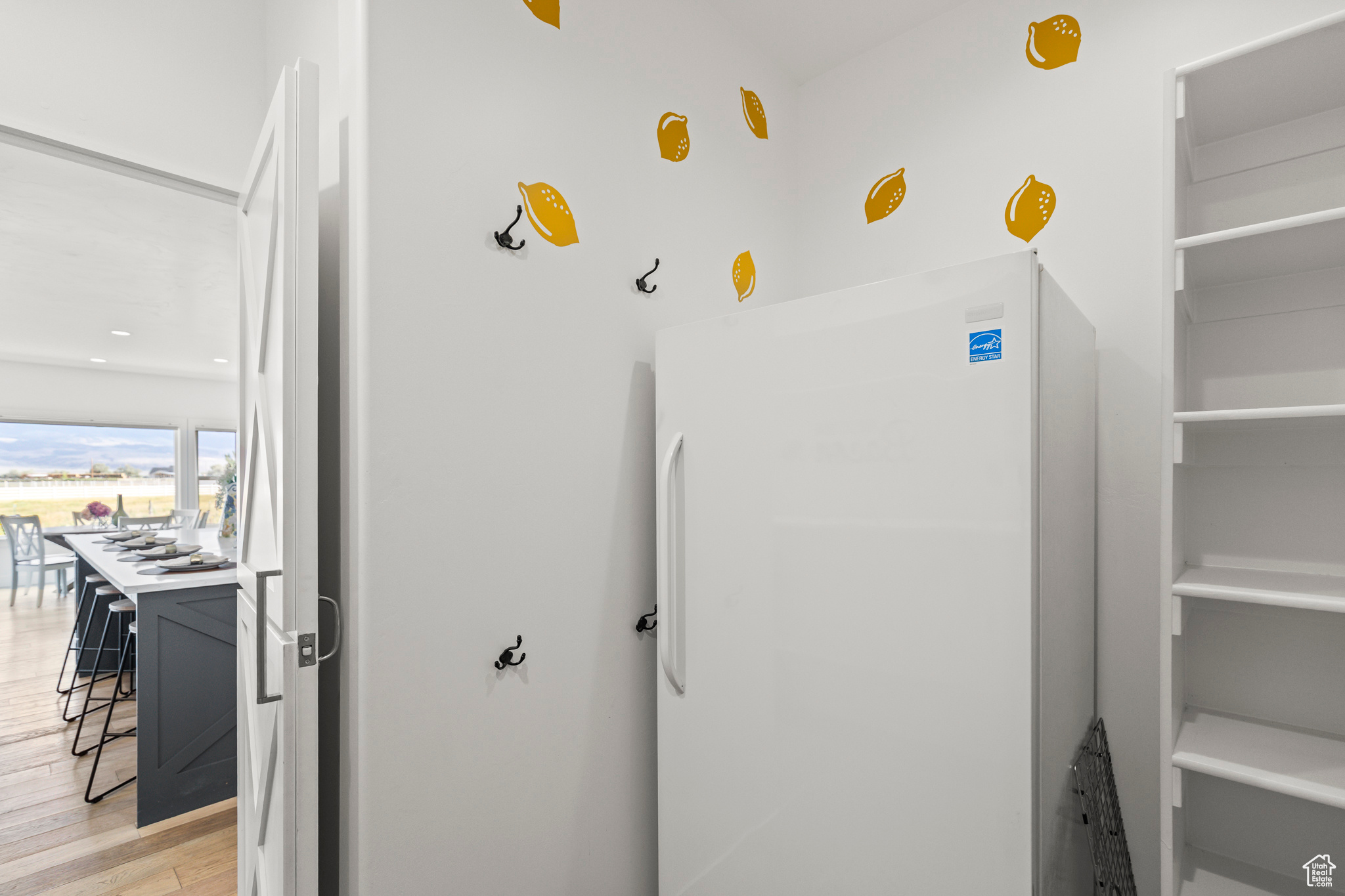 NORTH MEADOW - Residential