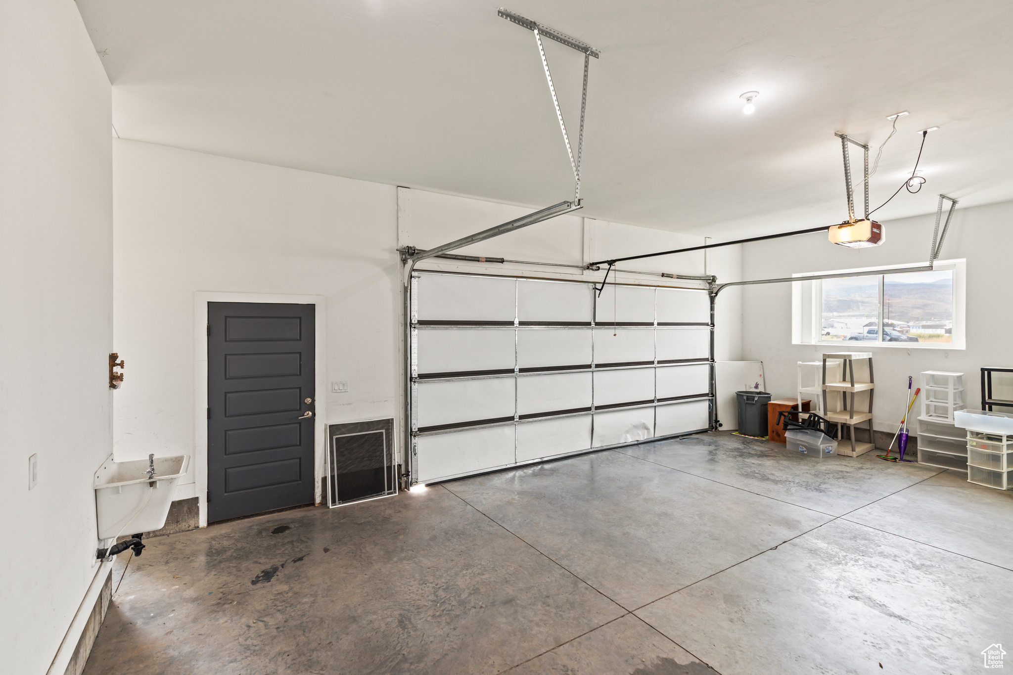 NORTH MEADOW - Residential