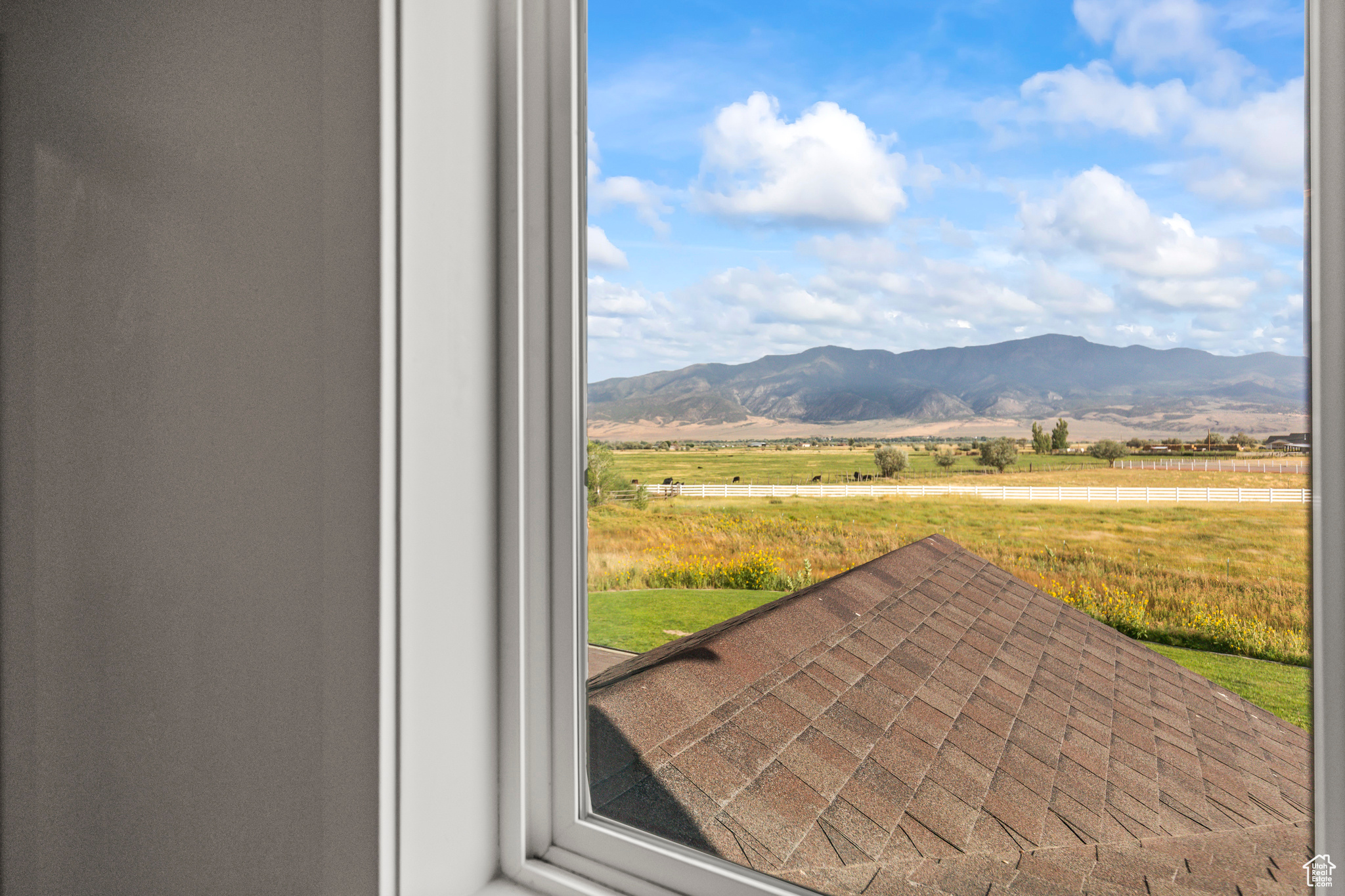 NORTH MEADOW - Residential