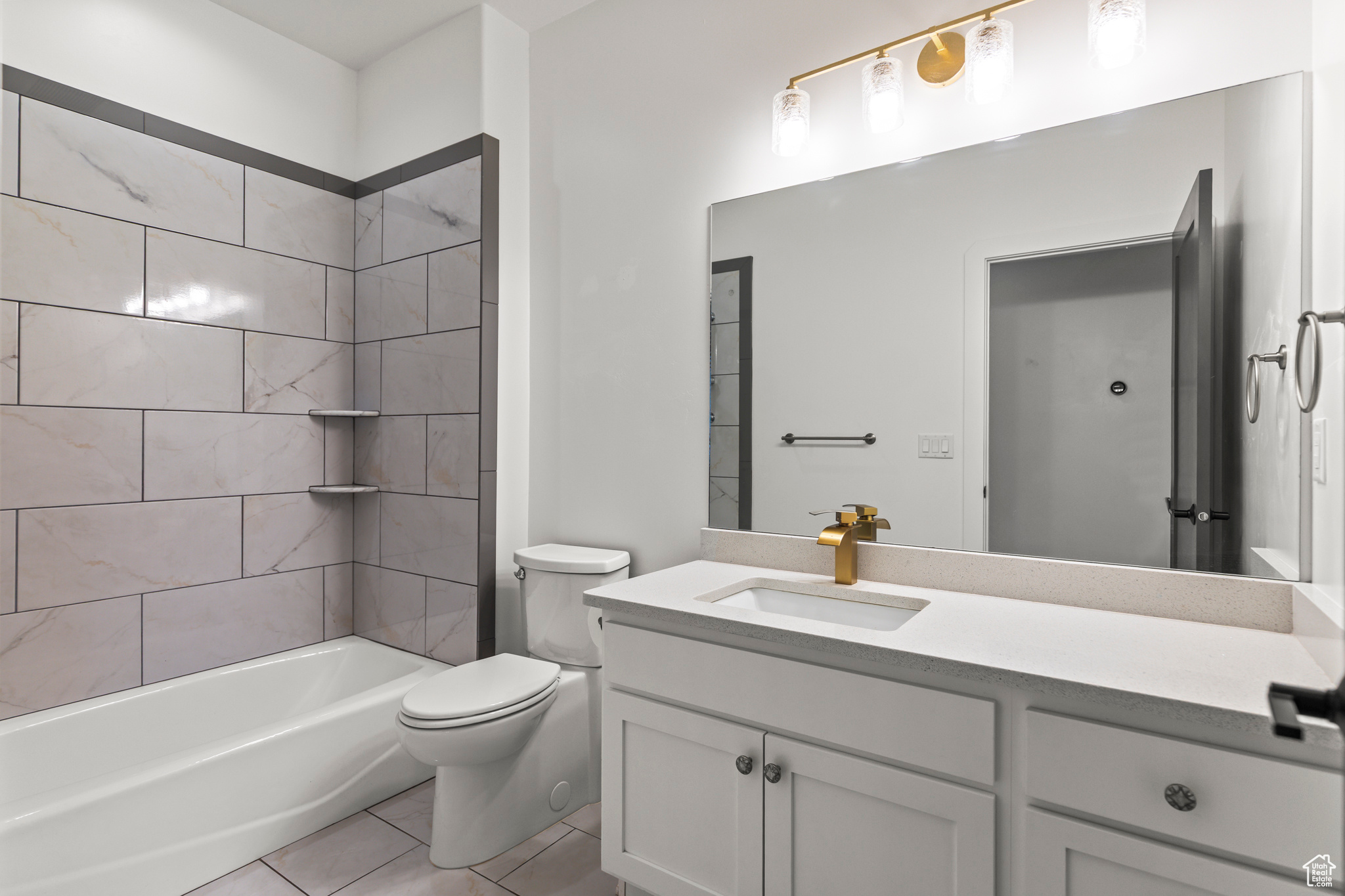 NORTH MEADOW - Residential