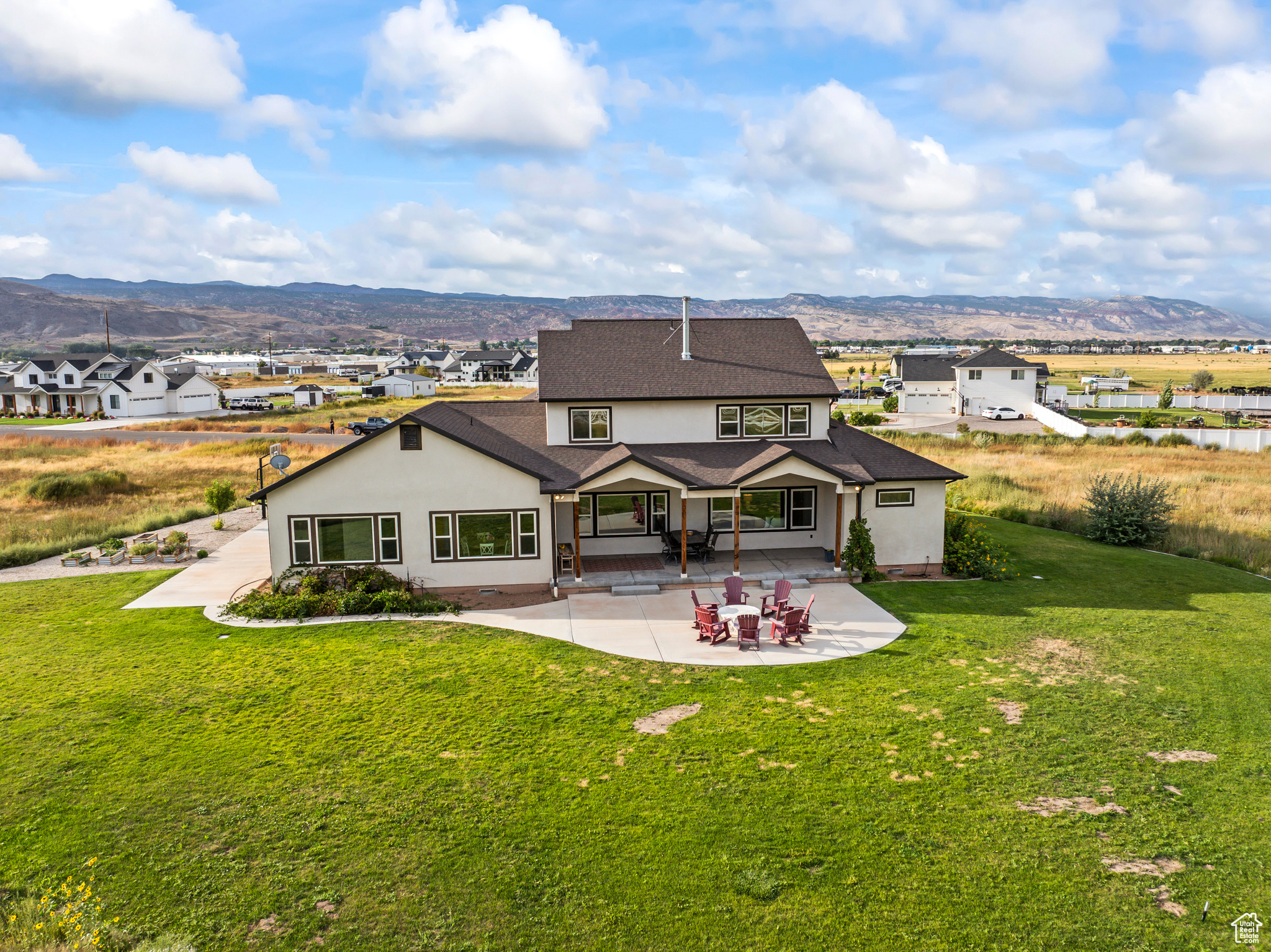 NORTH MEADOW - Residential