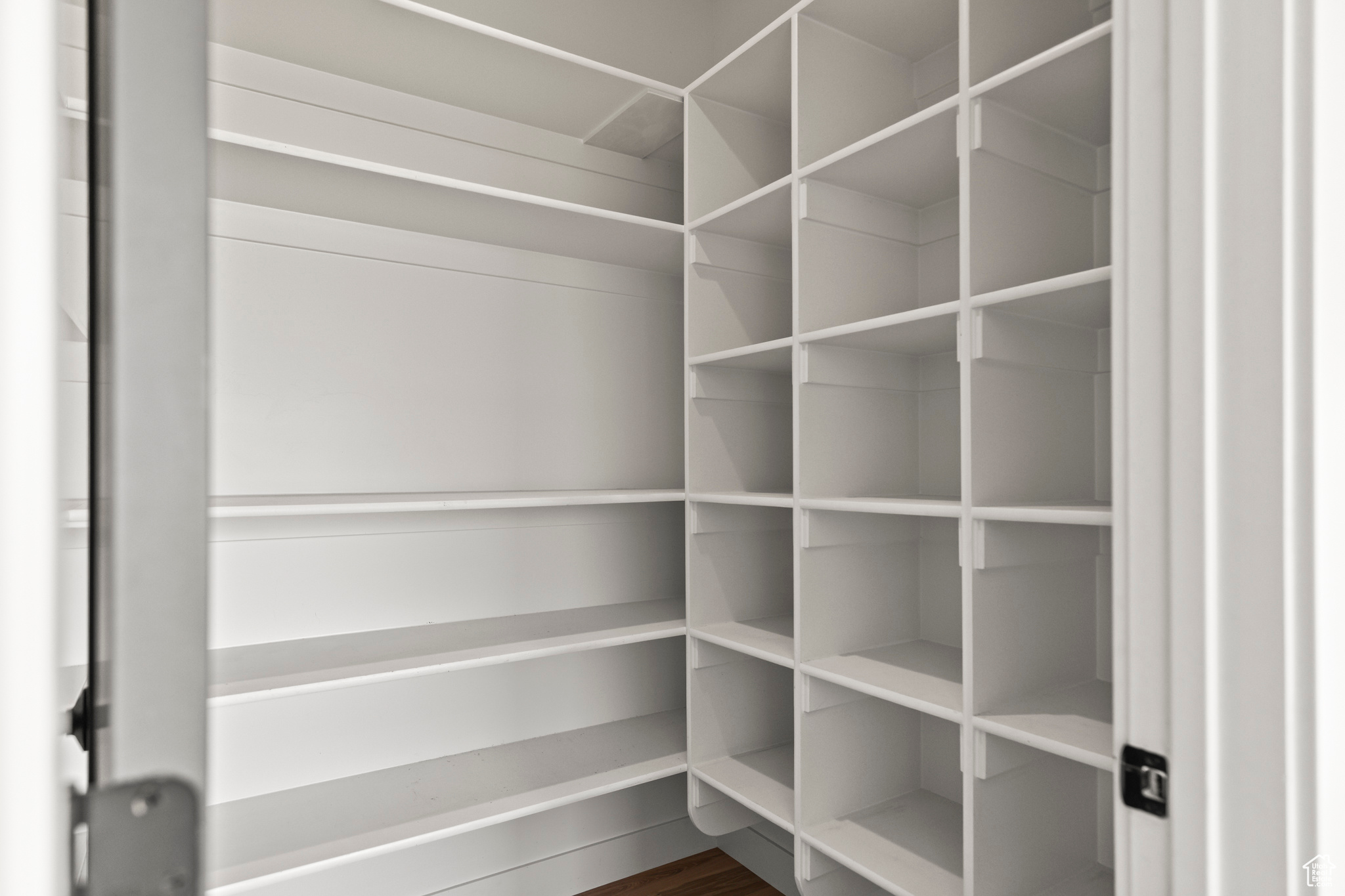 NORTH MEADOW - Residential