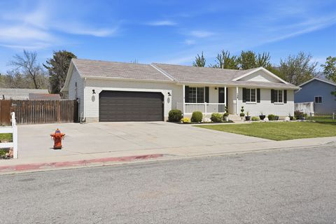 Tiny photo for 136 W 1340 N, American Fork, UT 84003 (MLS # 2152181)