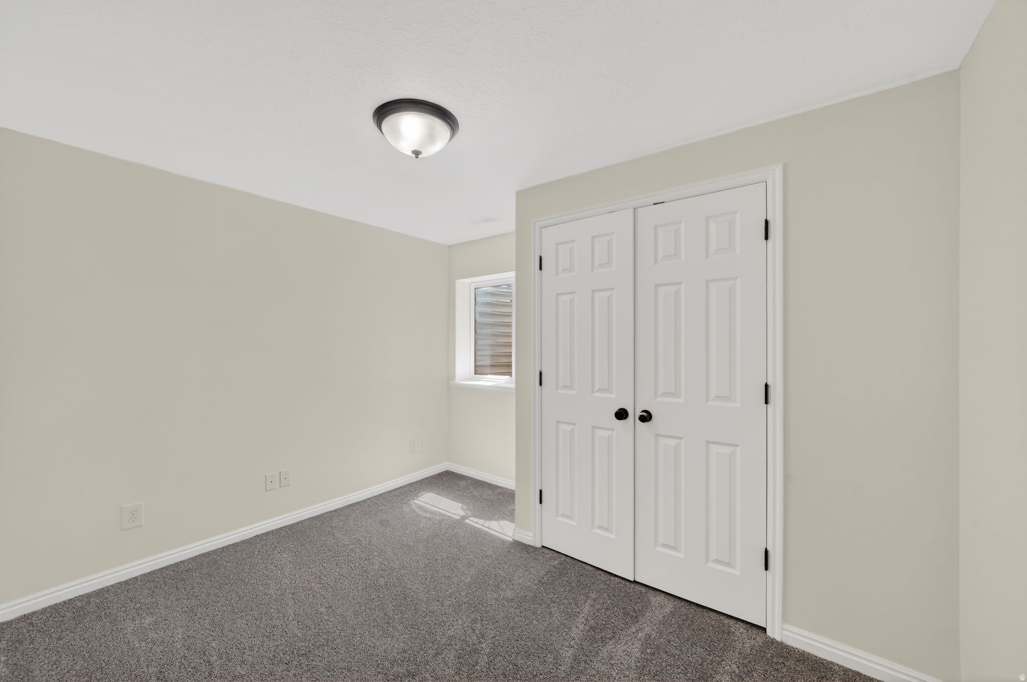 HILL CREST ACRES EAS - Residential