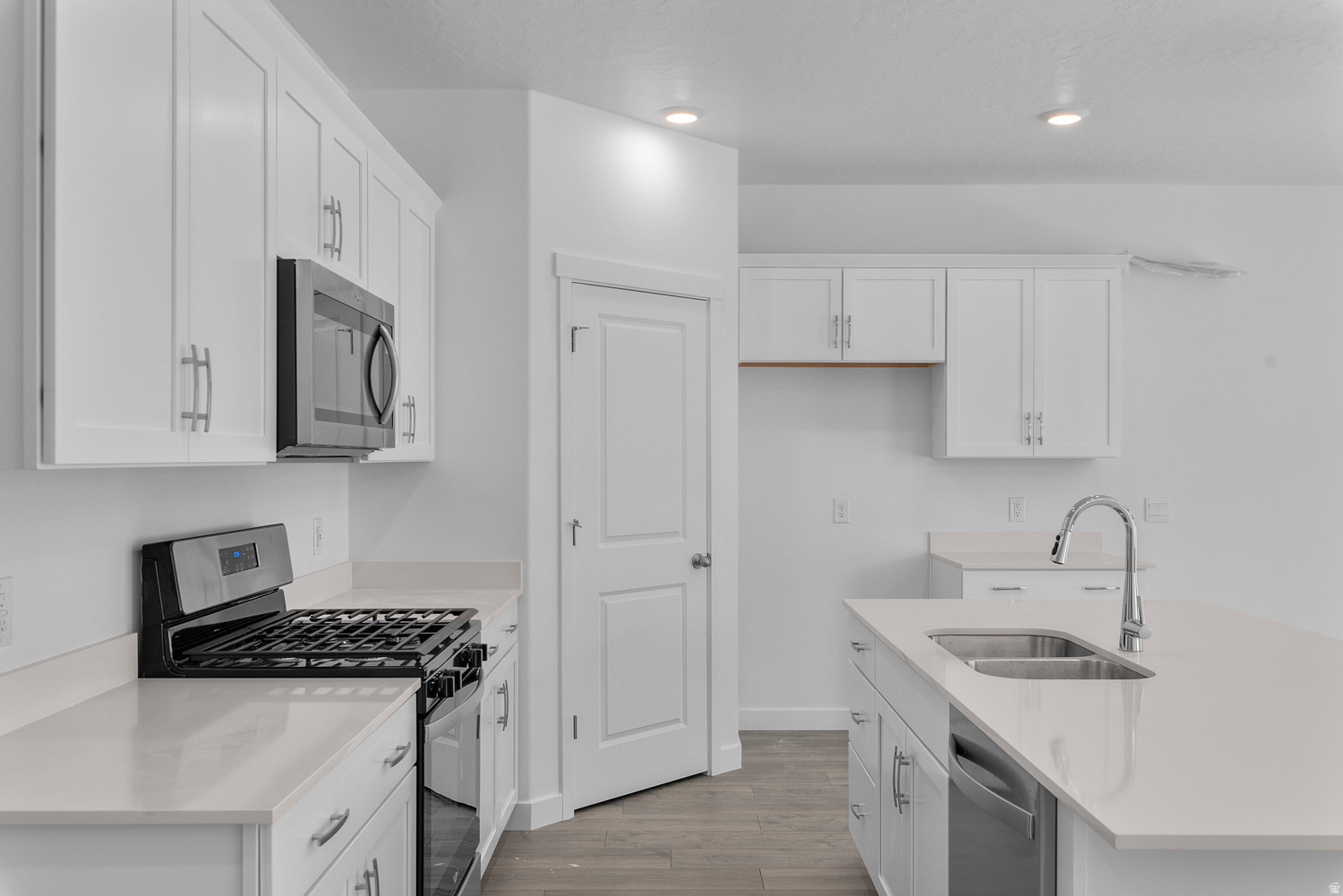 VIRIDIAN - Residential