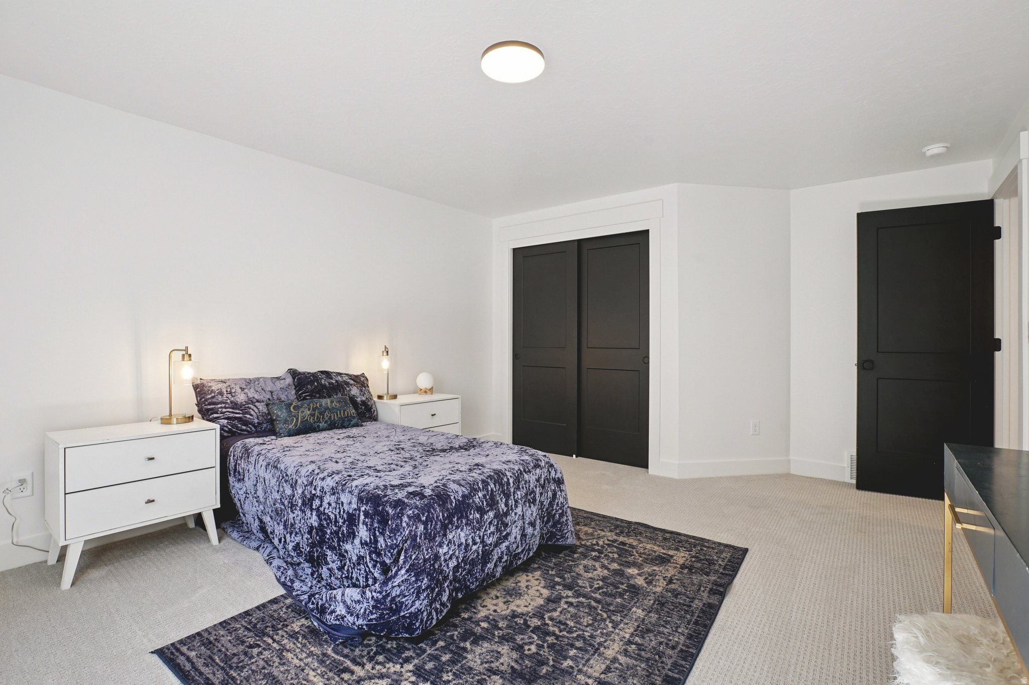 BROADVIEW SHORES - Residential