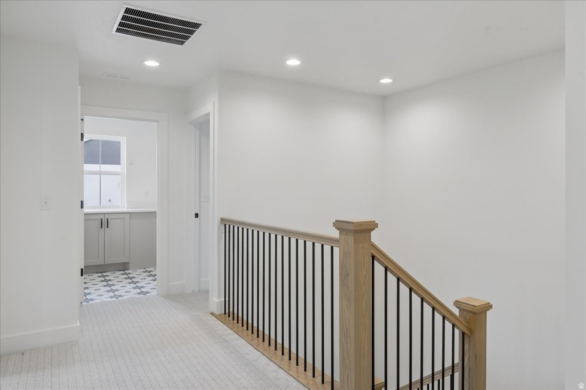 BEACON POINTE - Residential