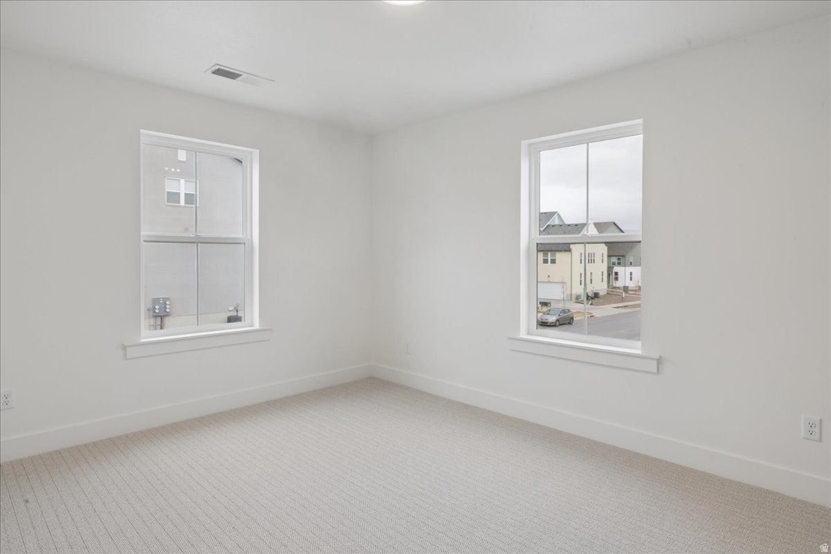 BEACON POINTE - Residential