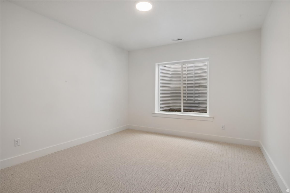 BEACON POINTE - Residential