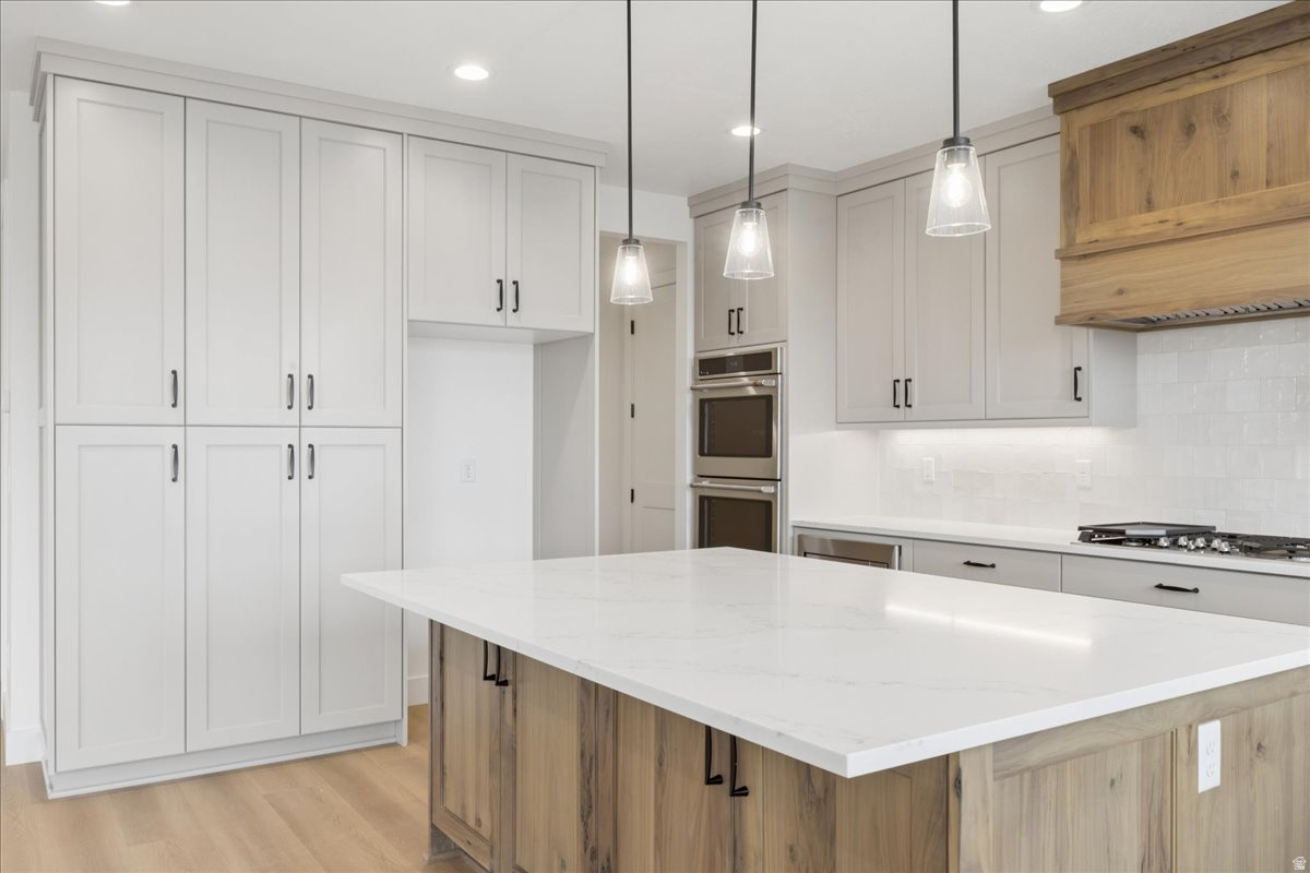 BEACON POINTE - Residential