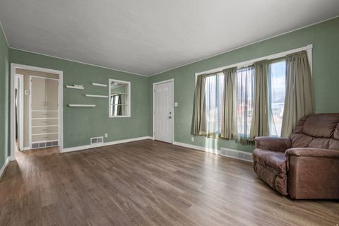 Tiny photo for 5923 S 2625 W, Roy, UT 84067 (MLS # 2126333)