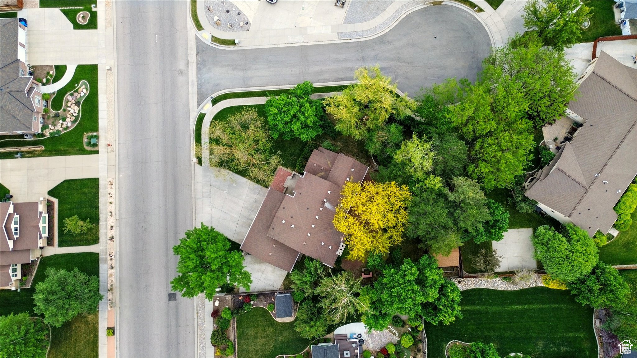 ASPEN ESTATES PHASE III - Residential