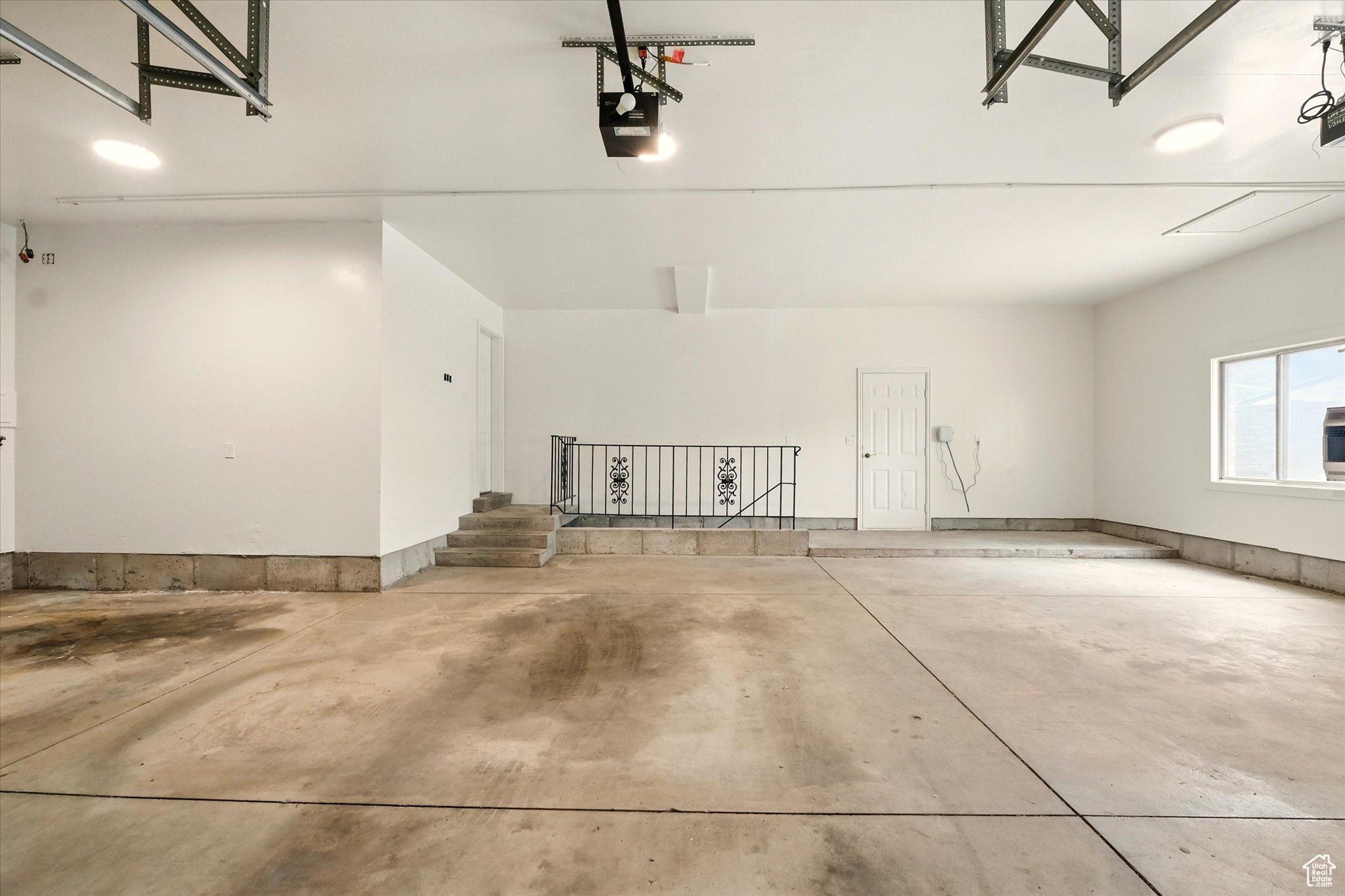 ASPEN ESTATES PHASE III - Residential