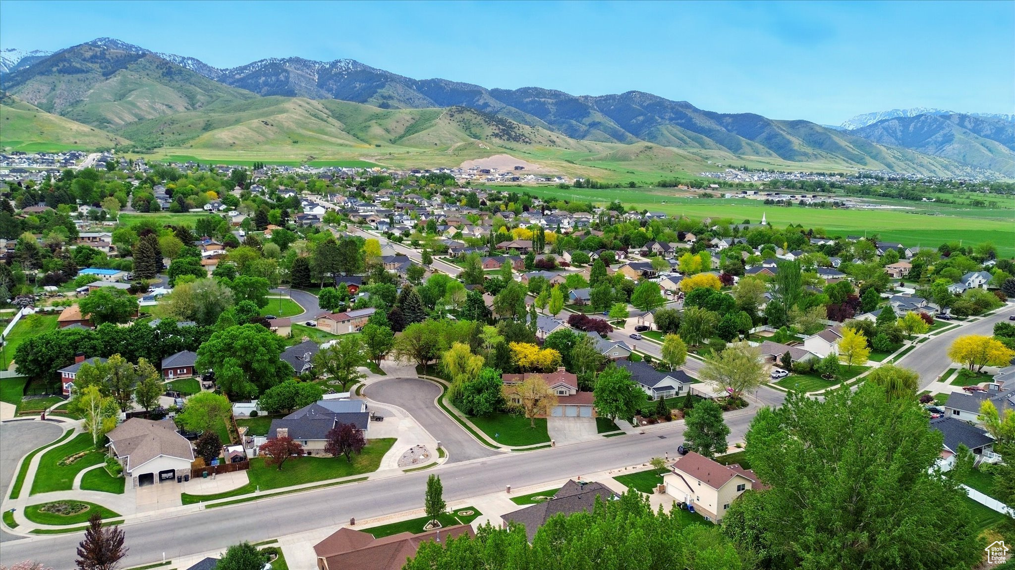 ASPEN ESTATES PHASE III - Residential