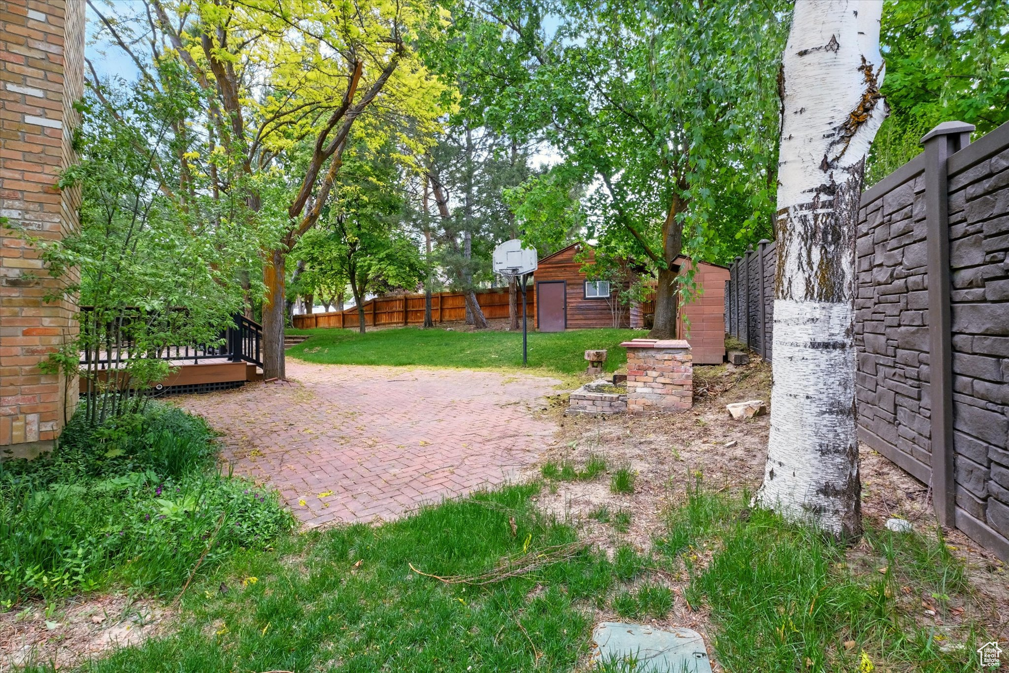 ASPEN ESTATES PHASE III - Residential