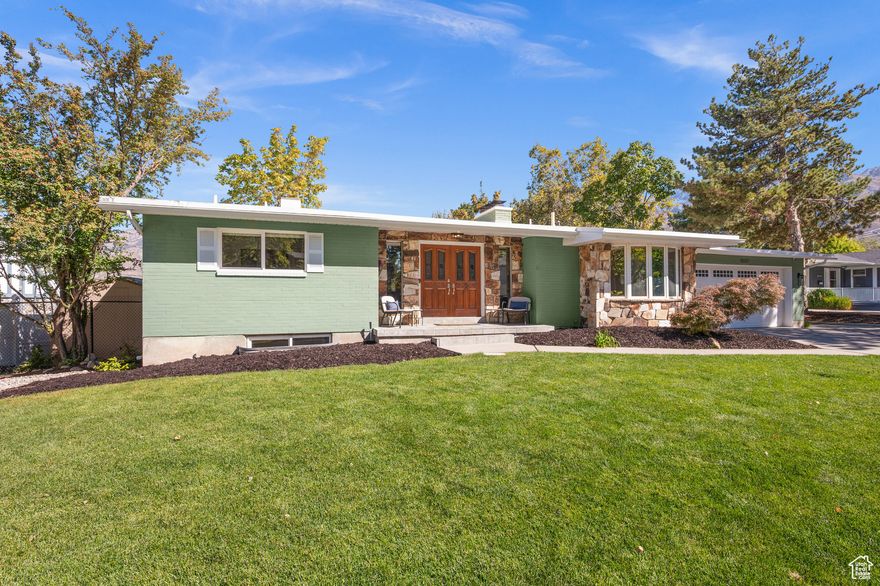 Price reduced along with recent rate drop can make this home a reality for someone wanting a Stunning Mid-Century Modern Mountain Retreat with Golf Course Views 5 Bedrooms | 2.5 Bathrooms. Positioned in one of the area's most sought-after neighborhoods, this home backs directly onto the 8th tee box of the Willow Creek Country Club, providing an ever-changing tableau of manicured greens and golfers enjoying their game. mid-century modern architecture shines throughout this meticulously maintained home. Clean lines, open spaces, and an effortless indoor-outdoor flow capture the essence of this beloved architectural style. The entire home has been freshly painted, creating a crisp, move-in-ready canvas for your personal vision. Step outside to professionally updated landscaping that complements both the home's architectural heritage and the spectacular natural setting. The thoughtfully designed outdoor spaces offer the perfect backdrop for entertaining, relaxing, or simply soaking in the golf course and mountain views. Timeless Design, Fresh Updates, Outdoor Living at Its Finest makes this Home the Perfect Choice. All information herein is deemed reliable but not guaranteed. Buyer and Buyer's Agent are responsible to verify all listing information, including square feet/acreage, to Buyer's own satisfaction