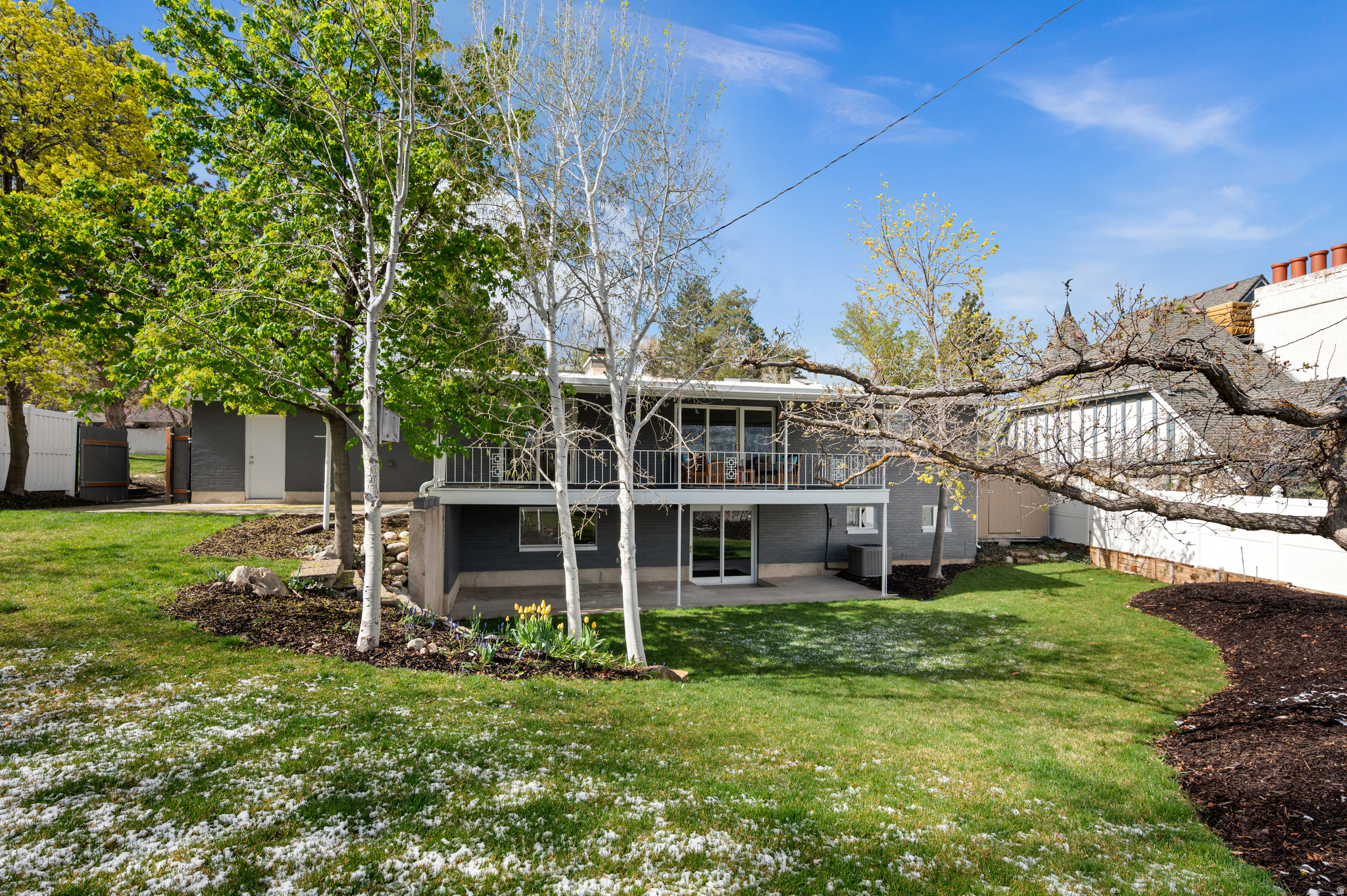 WILLOW CREEK - Residential