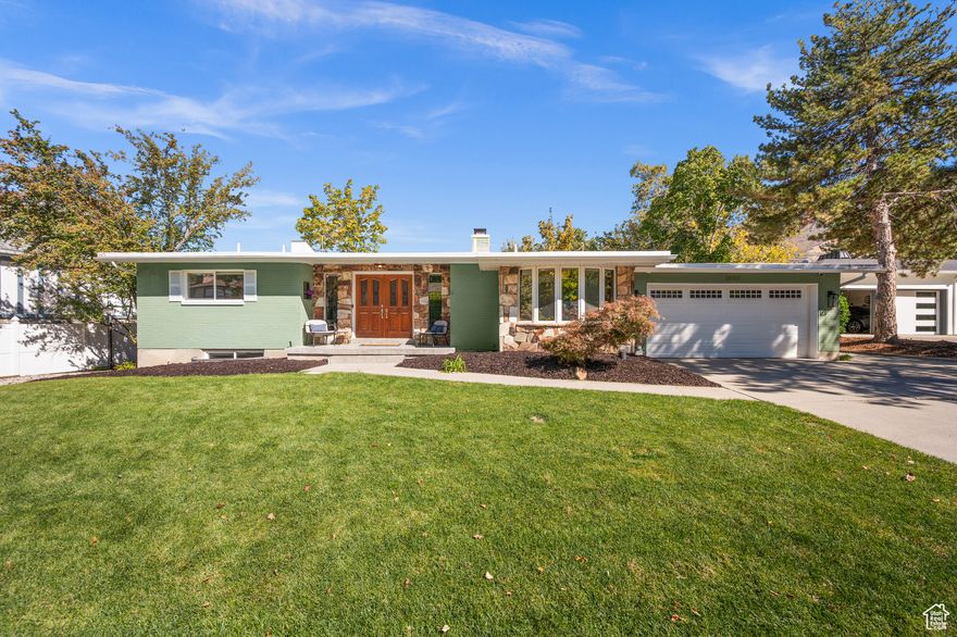 Price reduced along with recent rate drop can make this home a real holiday treat for someone wanting a Stunning Mid-Century Modern Mountain Retreat with Golf Course Views 5 Bedrooms | 2.5 Bathrooms. Positioned in one of the area's most sought-after neighborhoods, this home overlooks directly onto the 8th tee box of the Willow Creek Country Club, providing an ever-changing tableau of manicured greens and golfers enjoying their game. mid-century modern architecture shines throughout this meticulously maintained home. Clean lines, open spaces, and an effortless indoor-outdoor flow capture the essence of this beloved architectural style. The entire home has been freshly painted, creating a crisp, move-in-ready canvas for your personal vision. Step outside to professionally updated landscaping that complements both the home's architectural heritage and the spectacular natural setting. The thoughtfully designed outdoor spaces offer the perfect backdrop for entertaining, relaxing, or simply soaking in the golf course and mountain views. Timeless Design, Fresh Updates, Outdoor Living at Its Finest makes this Home the Perfect Choice. All information herein is deemed reliable but not guaranteed. Buyer and Buyer's Agent are responsible to verify all listing information, including square feet/acreage, to Buyer's own satisfaction