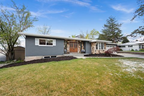 Tiny photo for 8597 S MOUNT MAJESTIC RD E, Sandy, UT 84093 (MLS # 2116883)