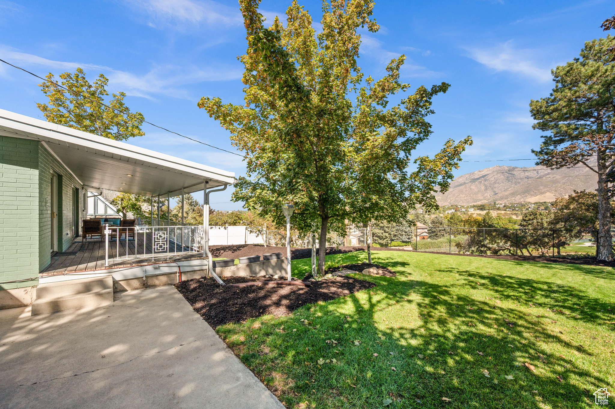 WILLOW CREEK - Residential