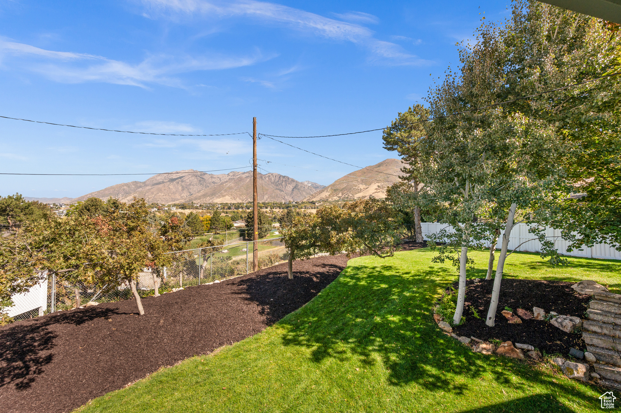 WILLOW CREEK - Residential