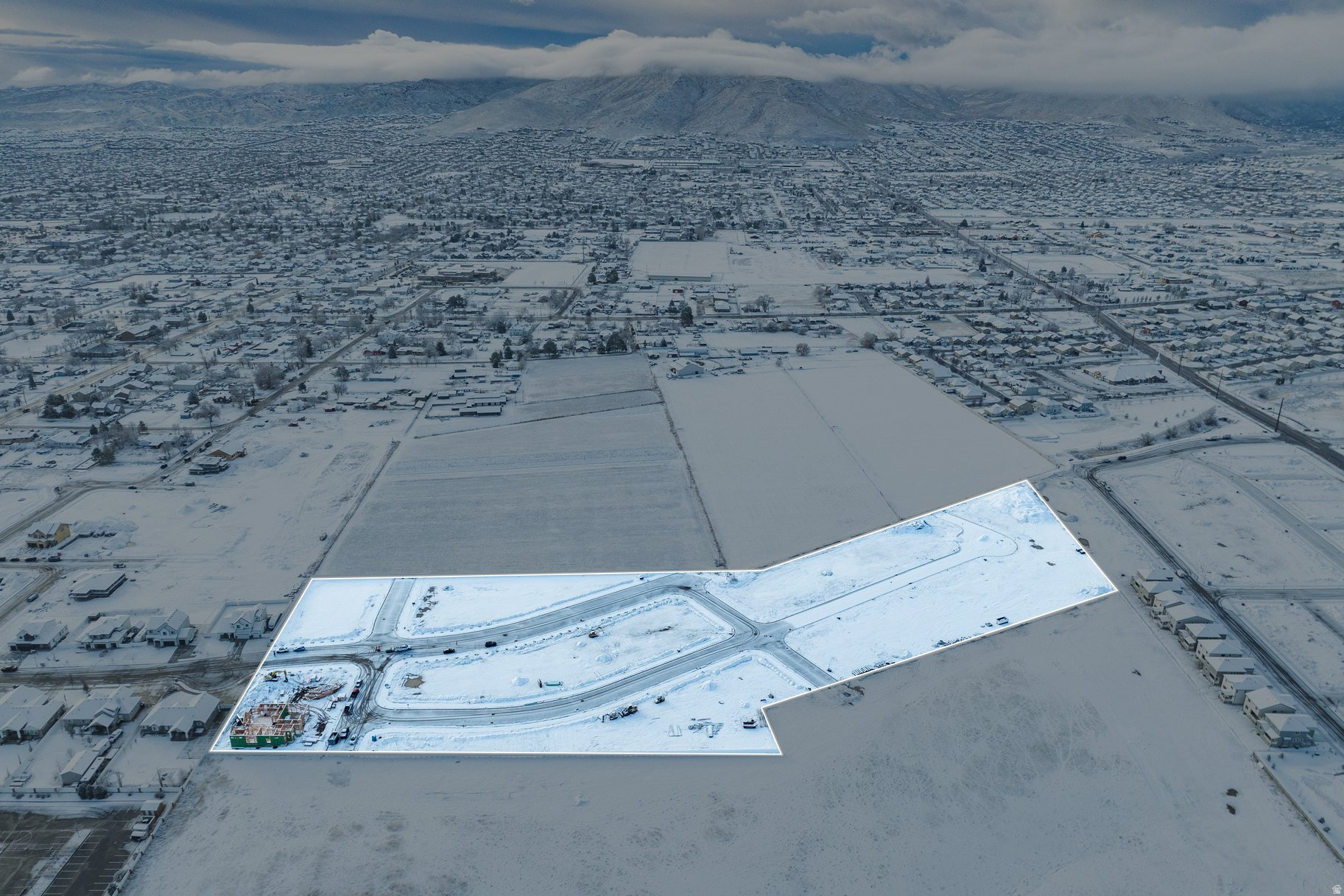 COVE AT SILVER SKY - Residential