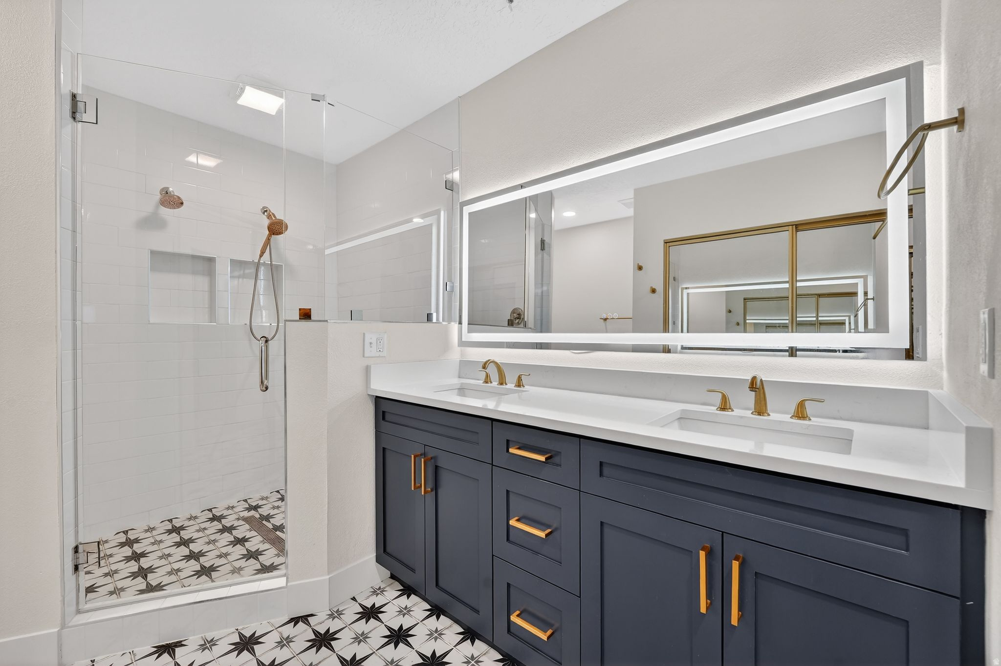 FOREST GLEN - Residential