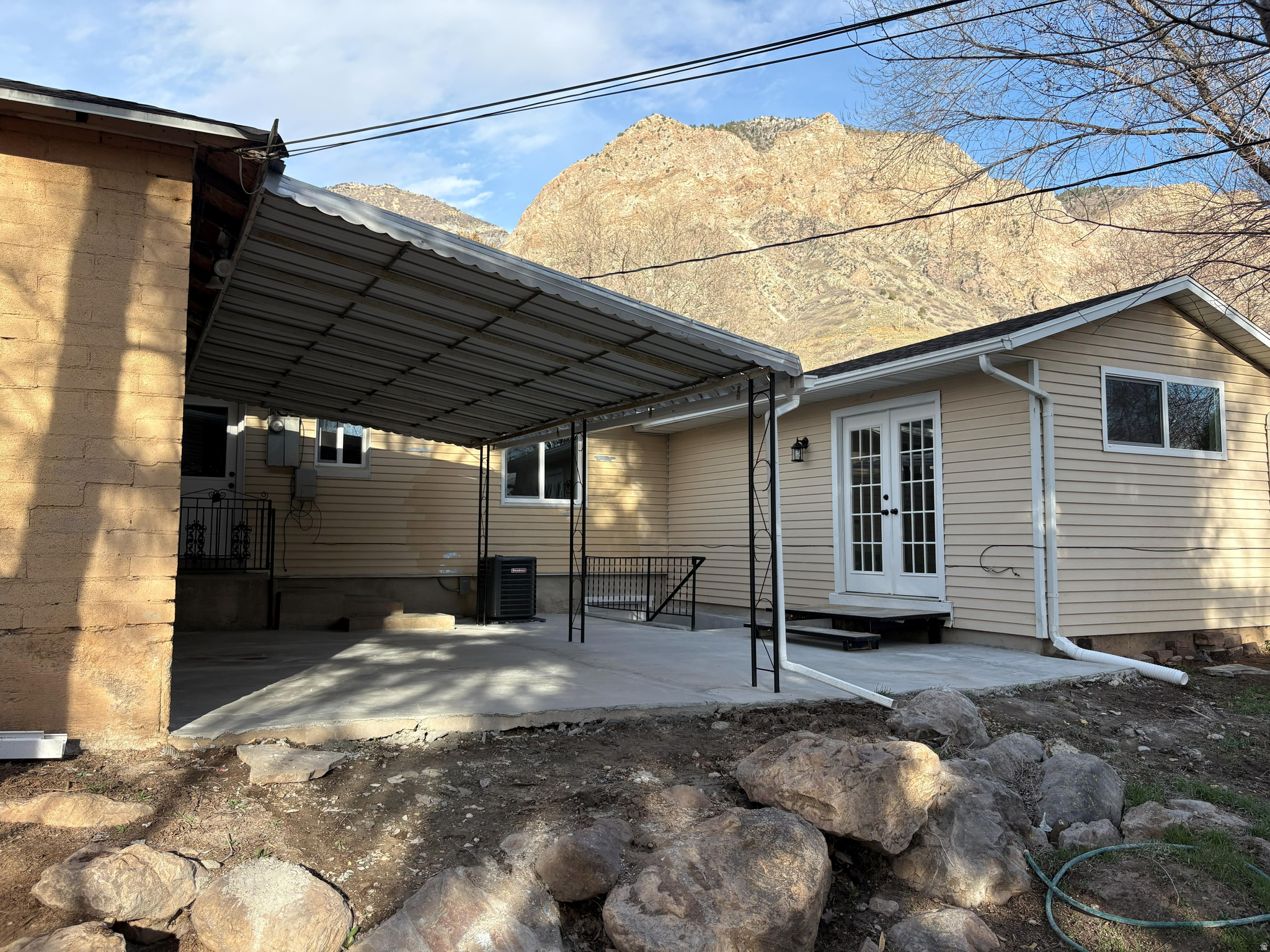 EL RANCHO - Residential