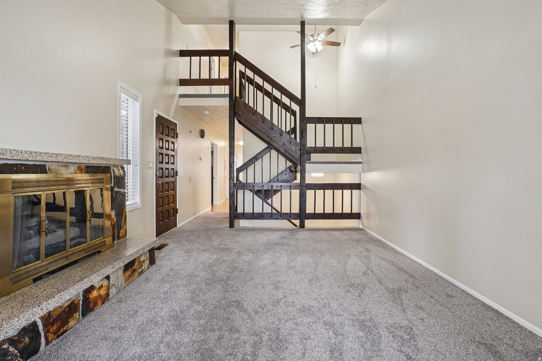 VISTA MONTANA - Residential