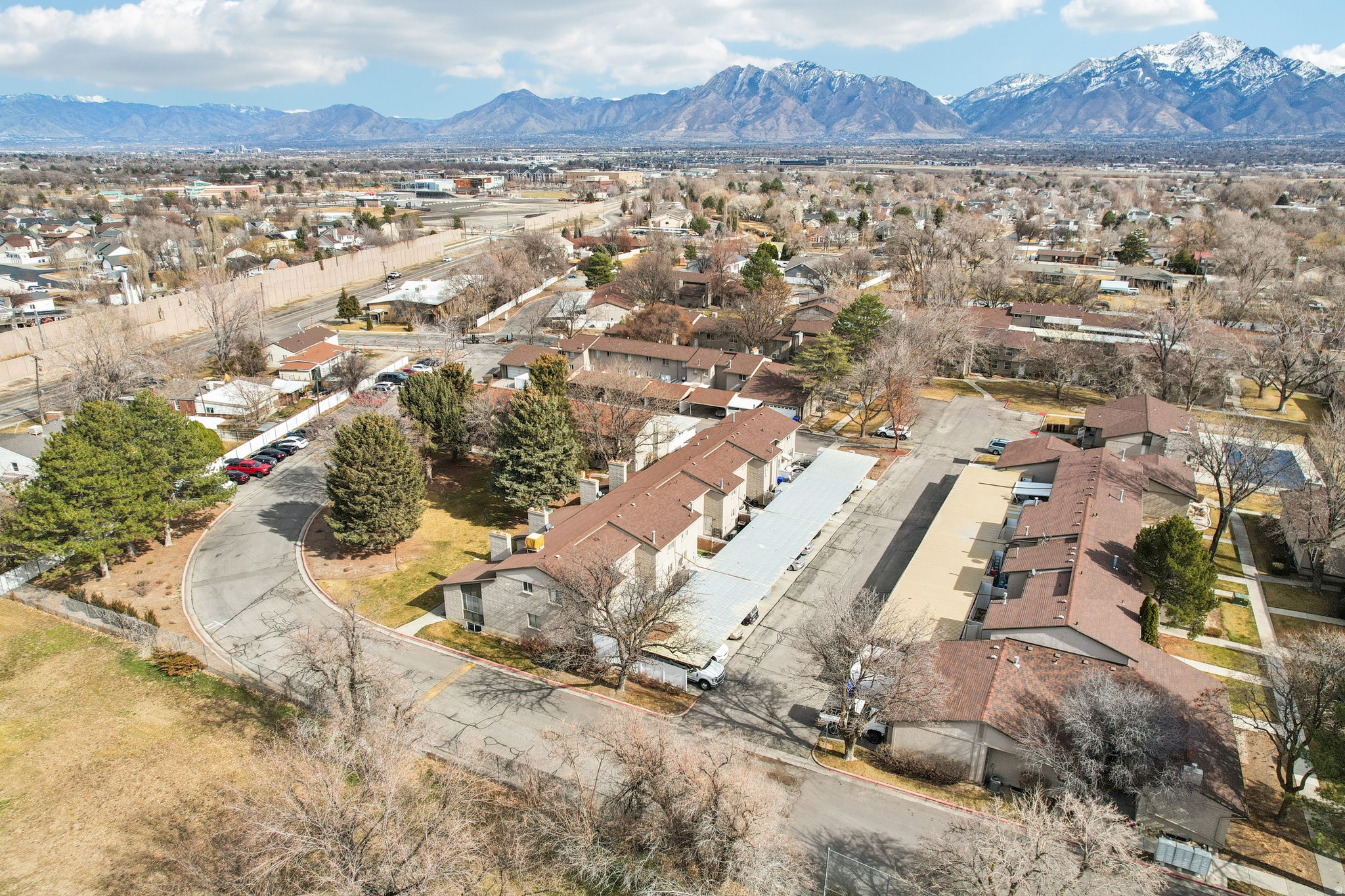 VISTA MONTANA - Residential