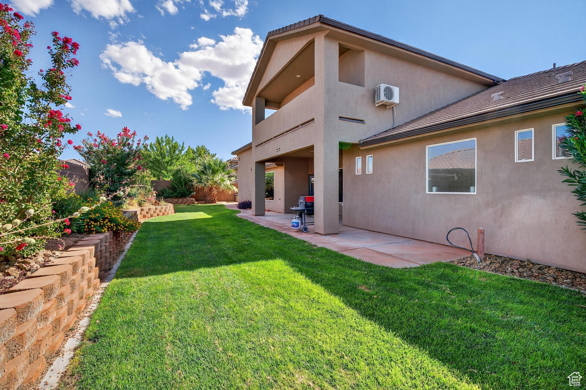 DIXIE SPRINGS - Residential
