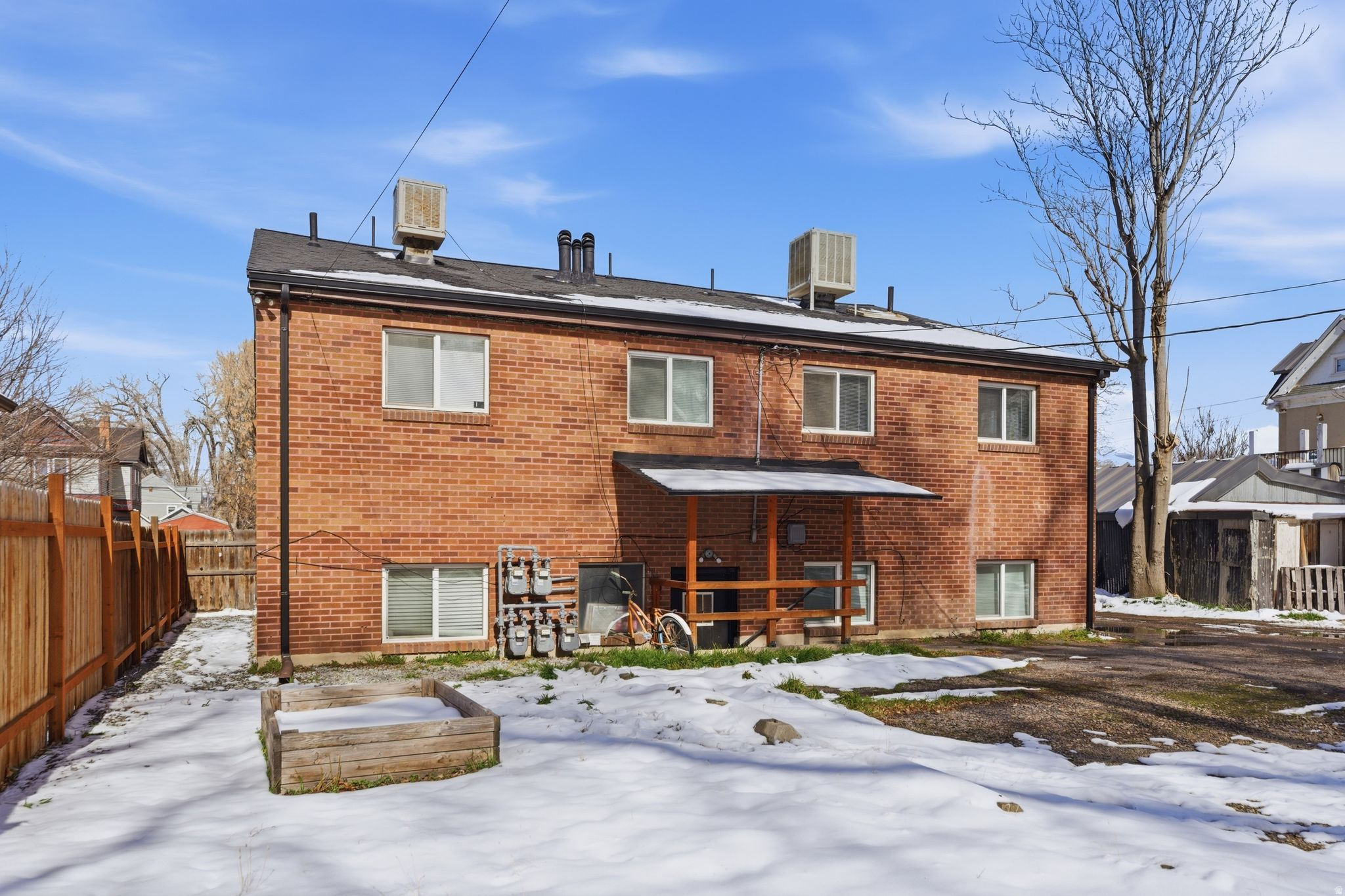 WATERLOO - Residential Income