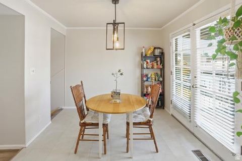 Tiny photo for 627 E SPRINGHILL DR, Murray, UT 84107 (MLS # 2154035)
