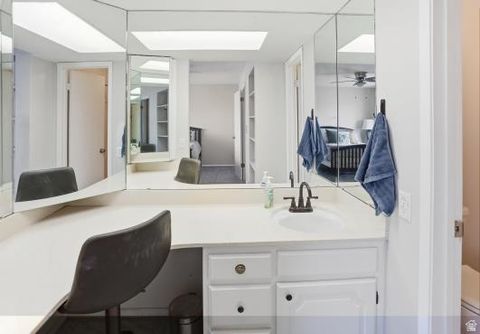 Tiny photo for 627 E SPRINGHILL DR, Murray, UT 84107 (MLS # 2154035)